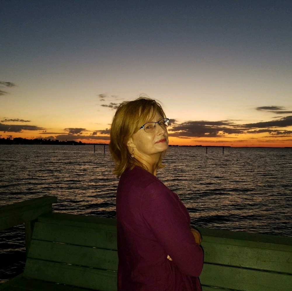 Meet your Posher, Sharon